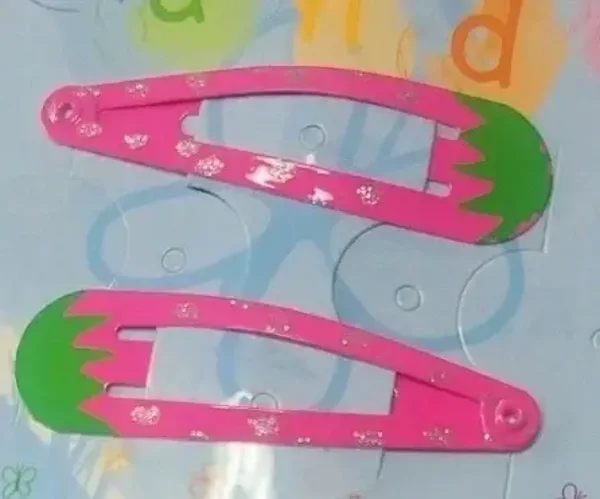 Barrettes pinces clic clac modèle fraise