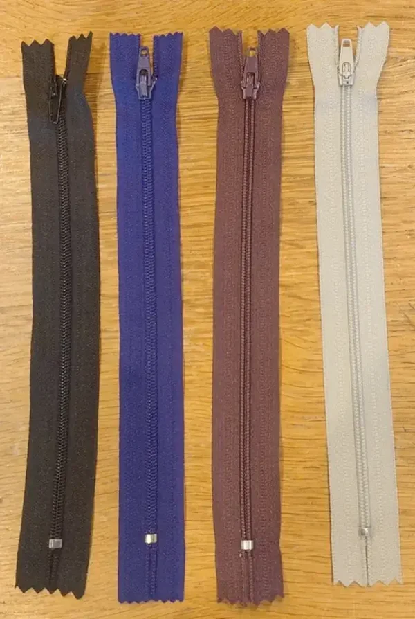 Lot de 4 fermetures éclair
