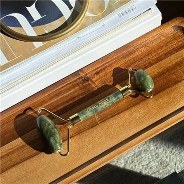 Jade Facial Roller