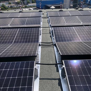 Industriedach Photovoltaik für Industrie und Gewerbe