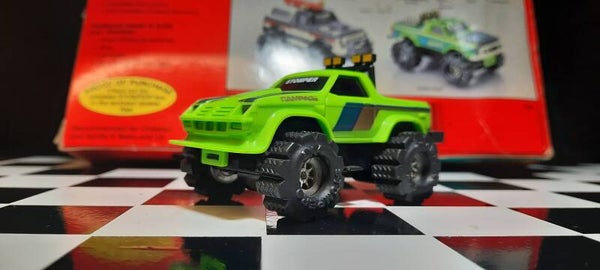 Green Stomper Dodge Rampage 4x4