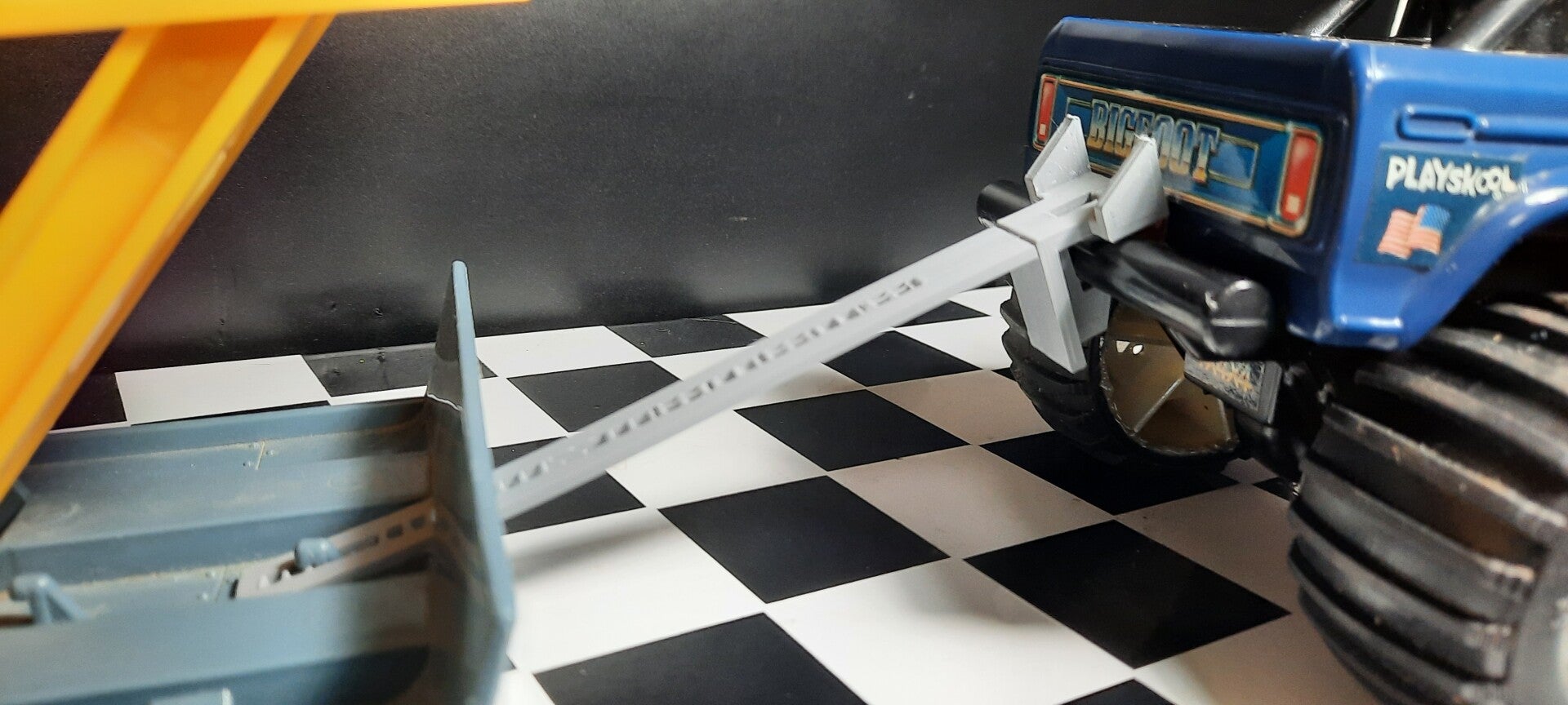 Bigfoot SST Pull Sled Hook