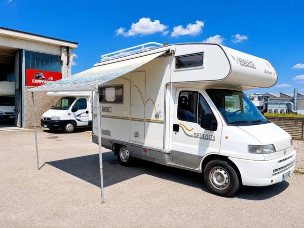 MOBILVETTA TOP DRIVER 52 SUPER COMPATTO 5,21 MT
