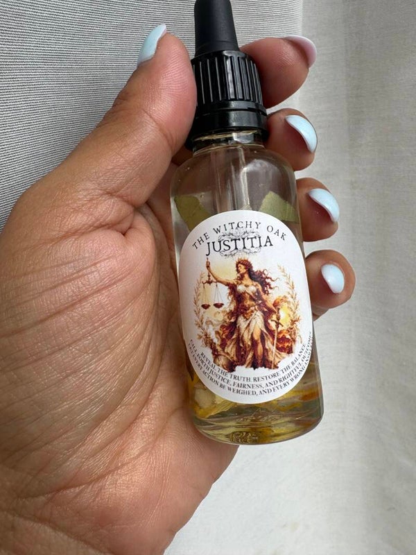 Justitia Spell Oil