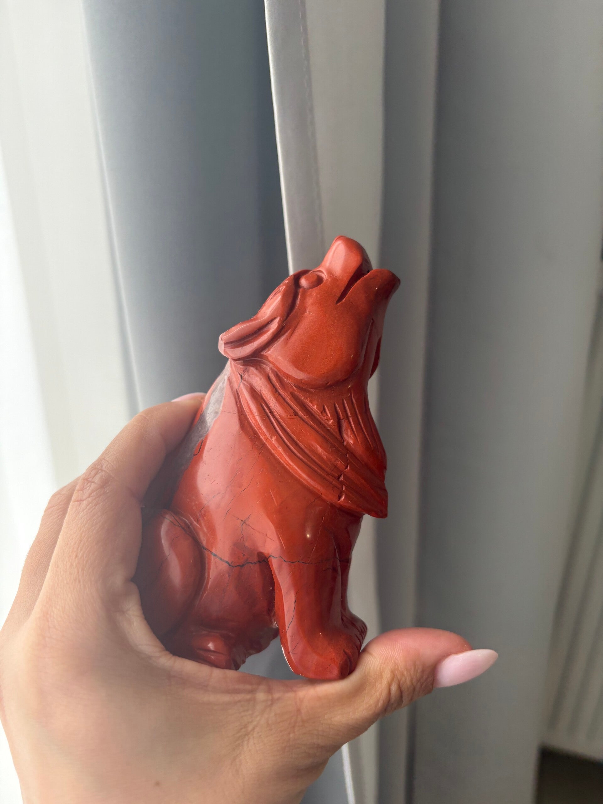 Red Jasper Wolf carving