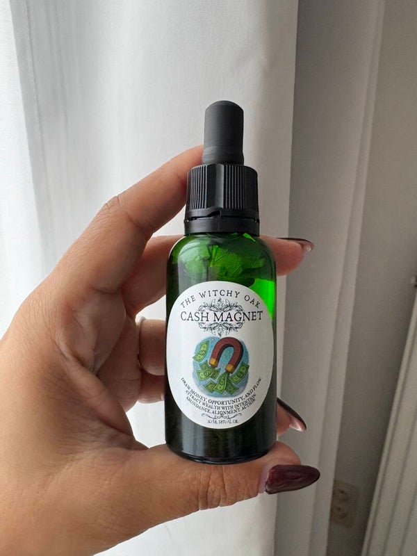 Cash Magnet spell oil