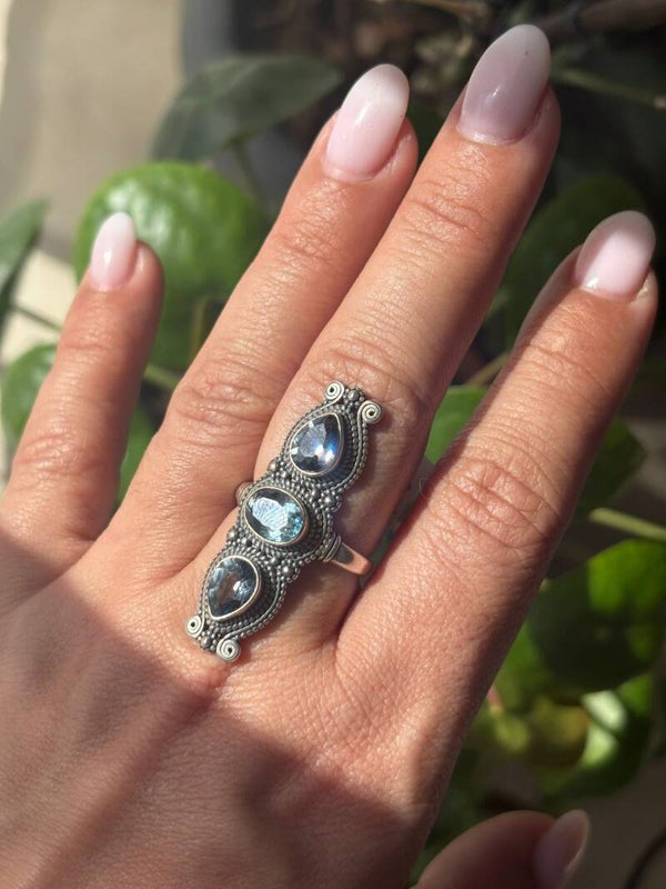 London Blue Topaz S925 ring