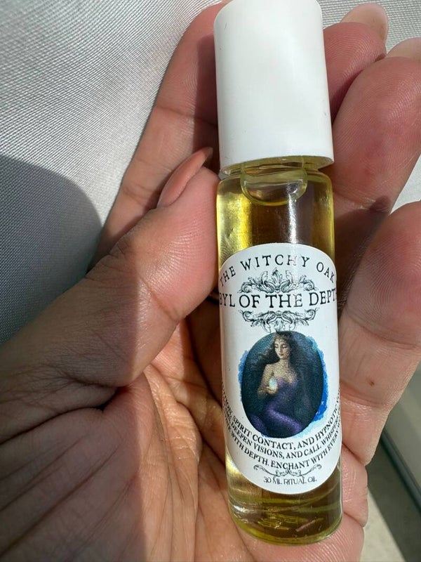 Sybil of The Depths Spell Oil Enchanted Vial