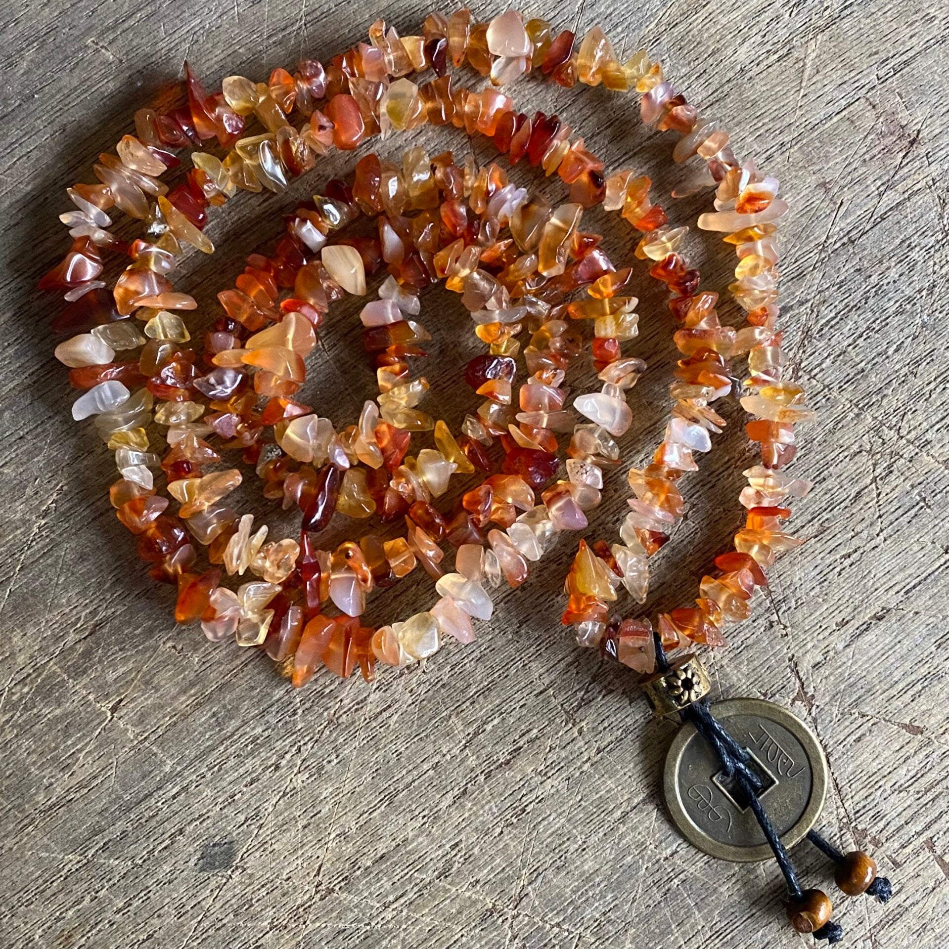 Ketting Carneool met Geluksmunt - 90cm - Female Empowerment