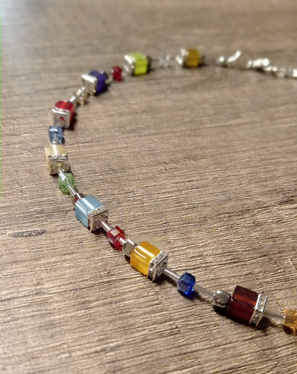 Collier Polaris-Würfel Bunt mit Schmuckbox