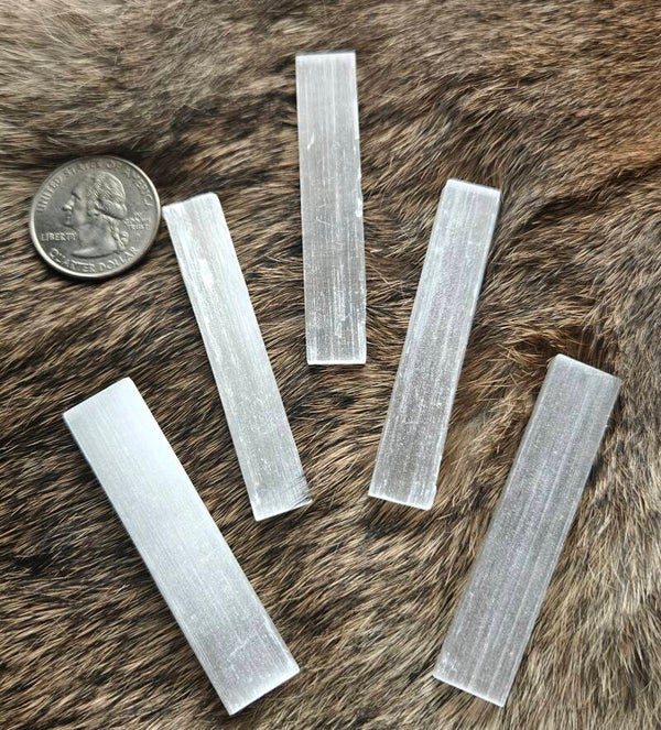 Teeny selenite stick