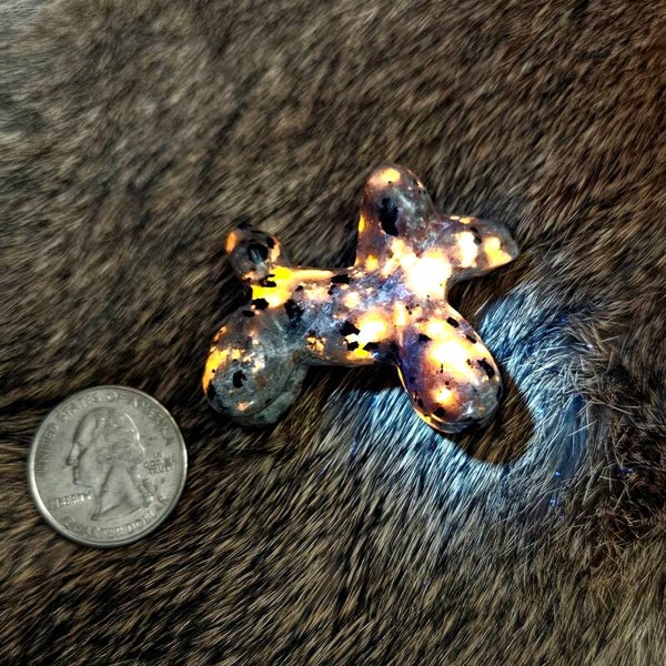 Yooperlite balloon dog