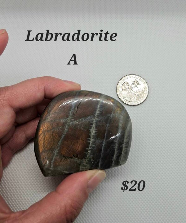 Labradorite free form