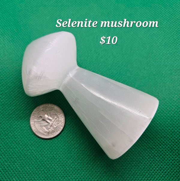 Selenite mushie