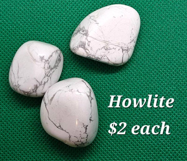 Howlite tumbles