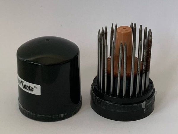 MASTER TOOLS (Trumpeter) : REF : 08020 : TOOL / OUTILLAGE : HG Micro Rivet Punch (23 Pcs , 0.25mm-1.35mm)