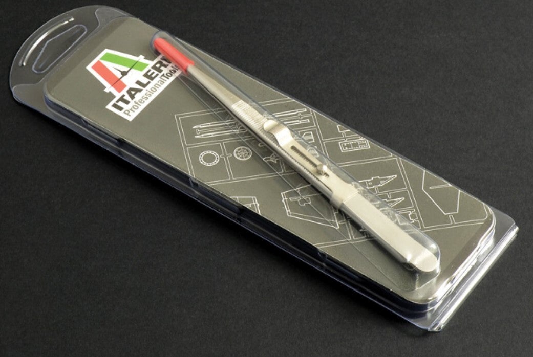 ITALERI : REF : 50821 : TOOLS : Fine Serrated Locking Tweezers (160 mm)