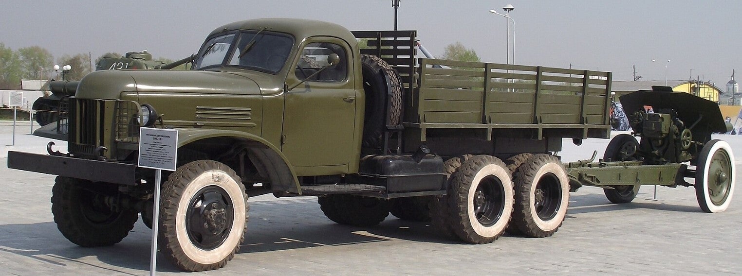 CAMION ZIZ 151 Pic