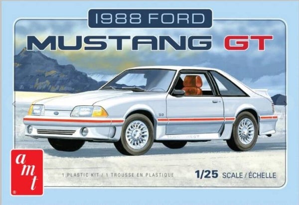AMT : REF : AMT 1216M : 1:25 : US : FORD : Mustang GT (1988)