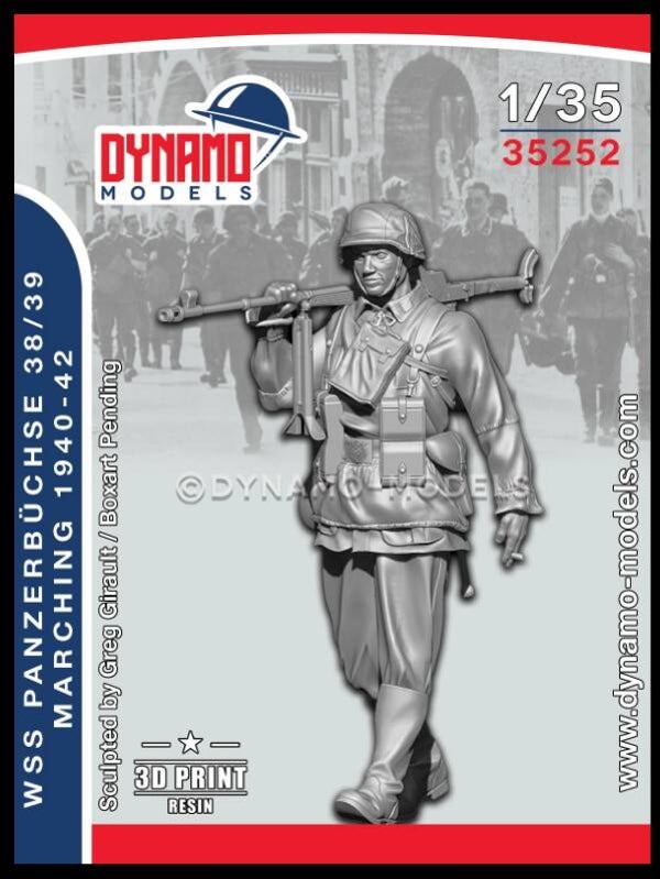 DYNAMO MODELS : REF : DYM-35252 : 1:35 : FIG : German : WSS Panzerbüchse Gunner marching (1940-42)