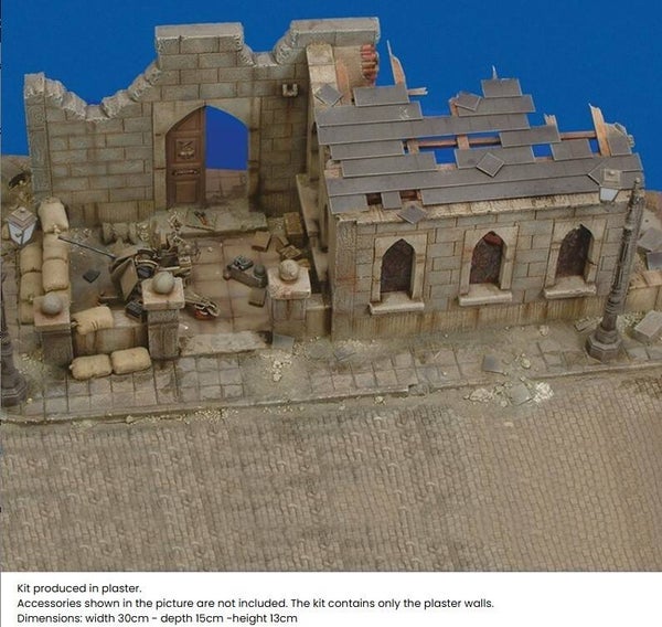 ROYAL MODEL : REF : 012 : 1:35 : SCENERY FOR DIORAMA : Church Ruin / Ruine d'Eglise