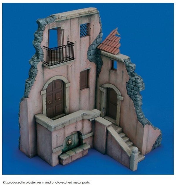 ROYAL MODEL : REF : 487 : 1:35 : SCENERY FOR DIORAMA : Sicilian House Ruin / Ruine de Maison Sicilienne