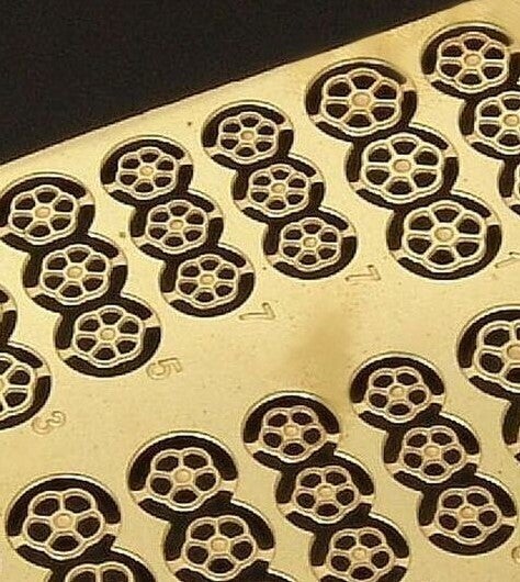 SPARE PARTS SCALE MODEL PIC