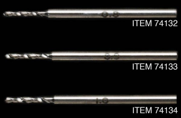 TAMIYA : REF : 74134 : TOOL / OUTILLAGE : Fine Pivot Drill Bit (Foret de Précision) 1.0 mm (Shank Dia. 1.5 mm)