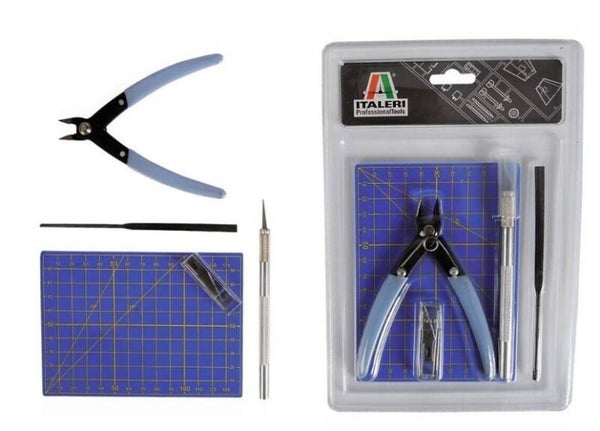 ITALERI : REF : 50815 : TOOLS SET / SET D'OUTILS : Plastic Modelling Tool Set / Ensemble d'Outils de Modélisme Plastique ("5")
