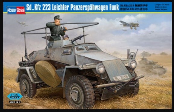 HOBBY BOSS : REF : 82443 : 1:35 : German Sd.Kfz. 223 Leichter Panzerspahwagen Funk (Véhicule de Reconnaissance Léger)