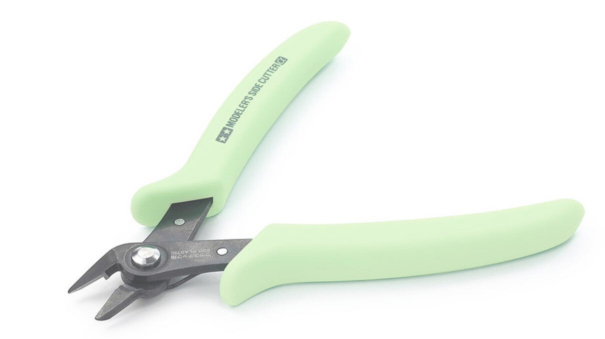 TAMIYA : REF : 69949 : TOOL / OUTILLAGE : Modeler's Side Cutter / Pince Coupante de Modélisme (Mint Green)