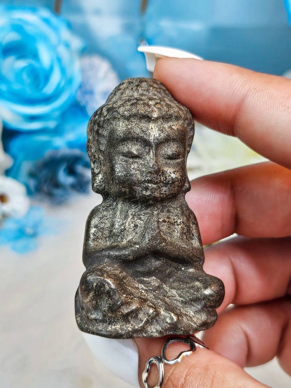 Pyrit Buddha