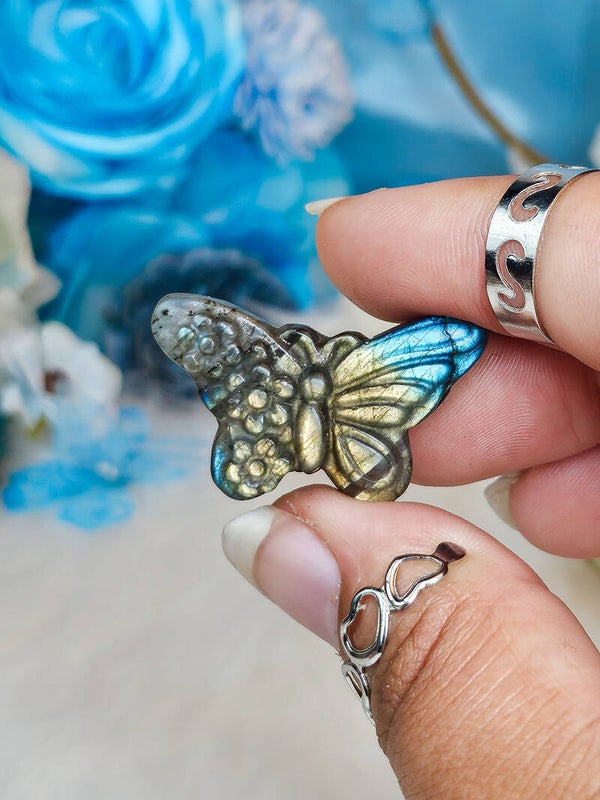 Labradorit Schmetterling