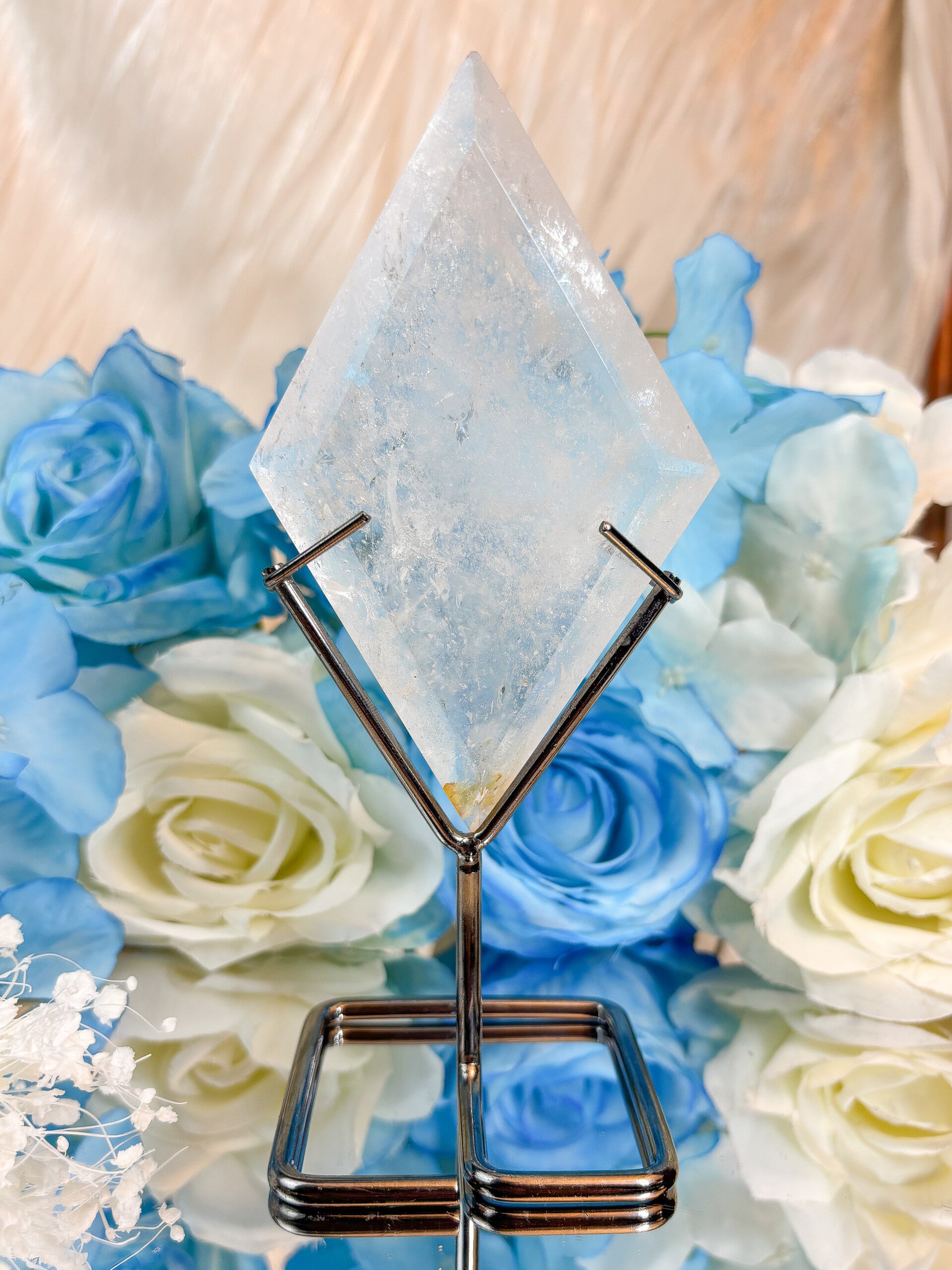 Bergkristall Diamant mit Halter