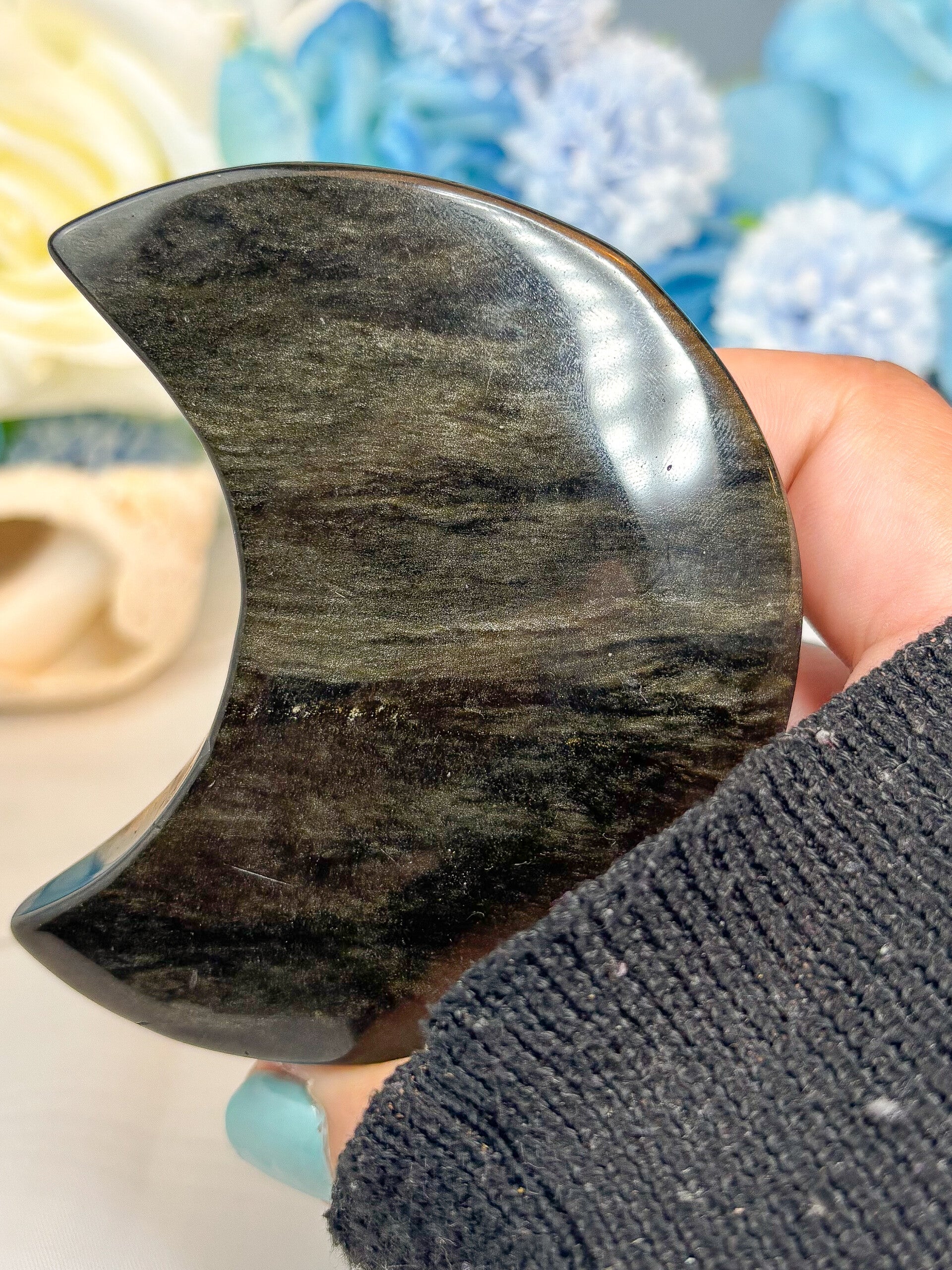Goldscheinobsidian Mond