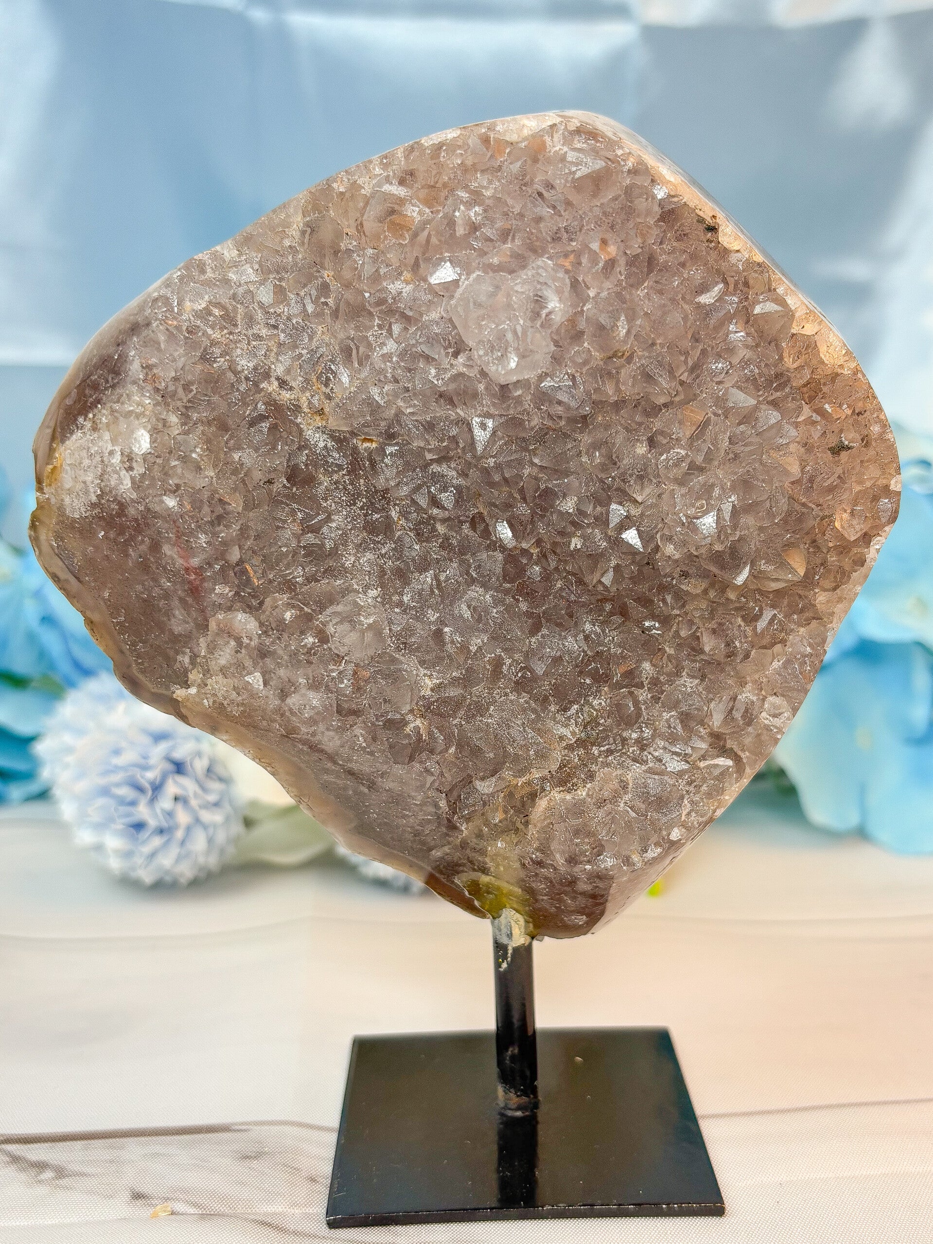 Druzy Achat auf Ständer