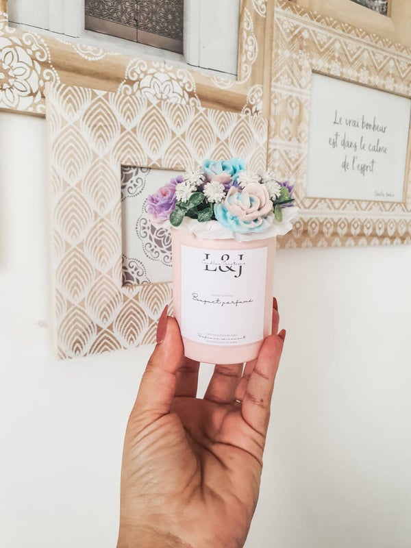 Bouquet de rose en pot