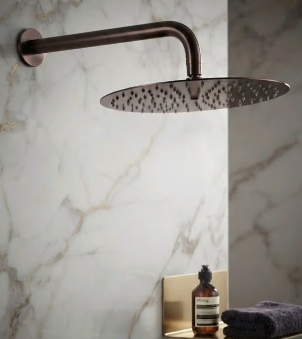 Qisani | Flow hoofddouche 25 cm met wandarmdouche | Copper