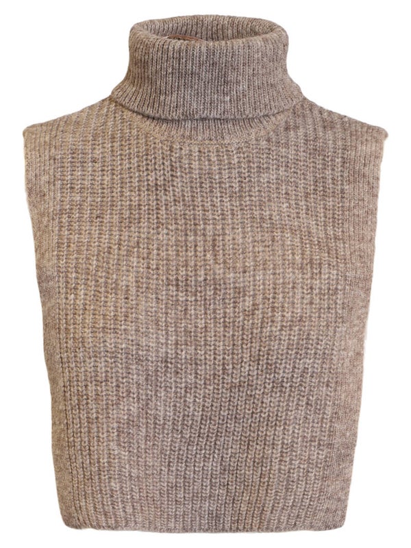 Bib roll neck