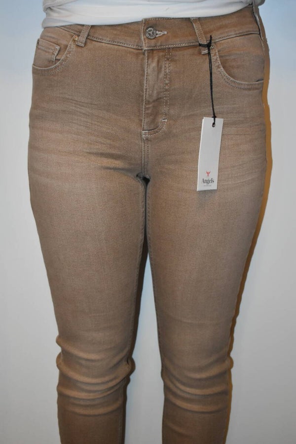 Skinny desert beige used