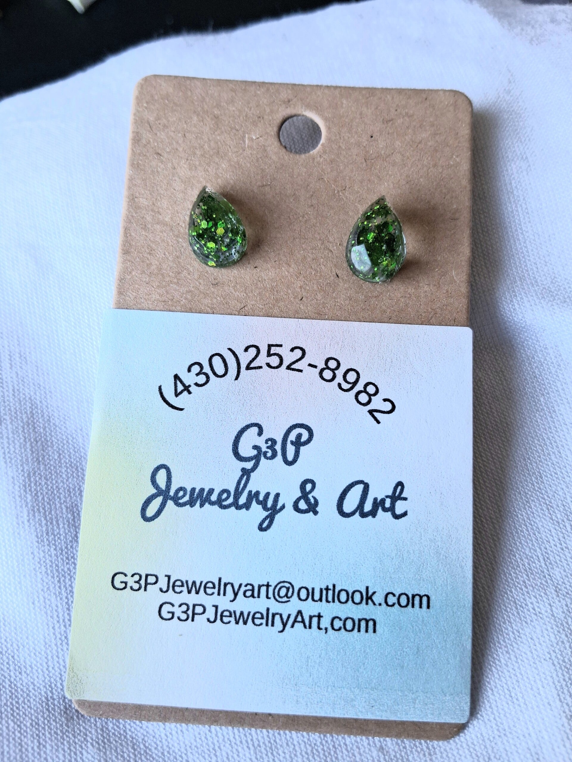 Green teardrop earrings