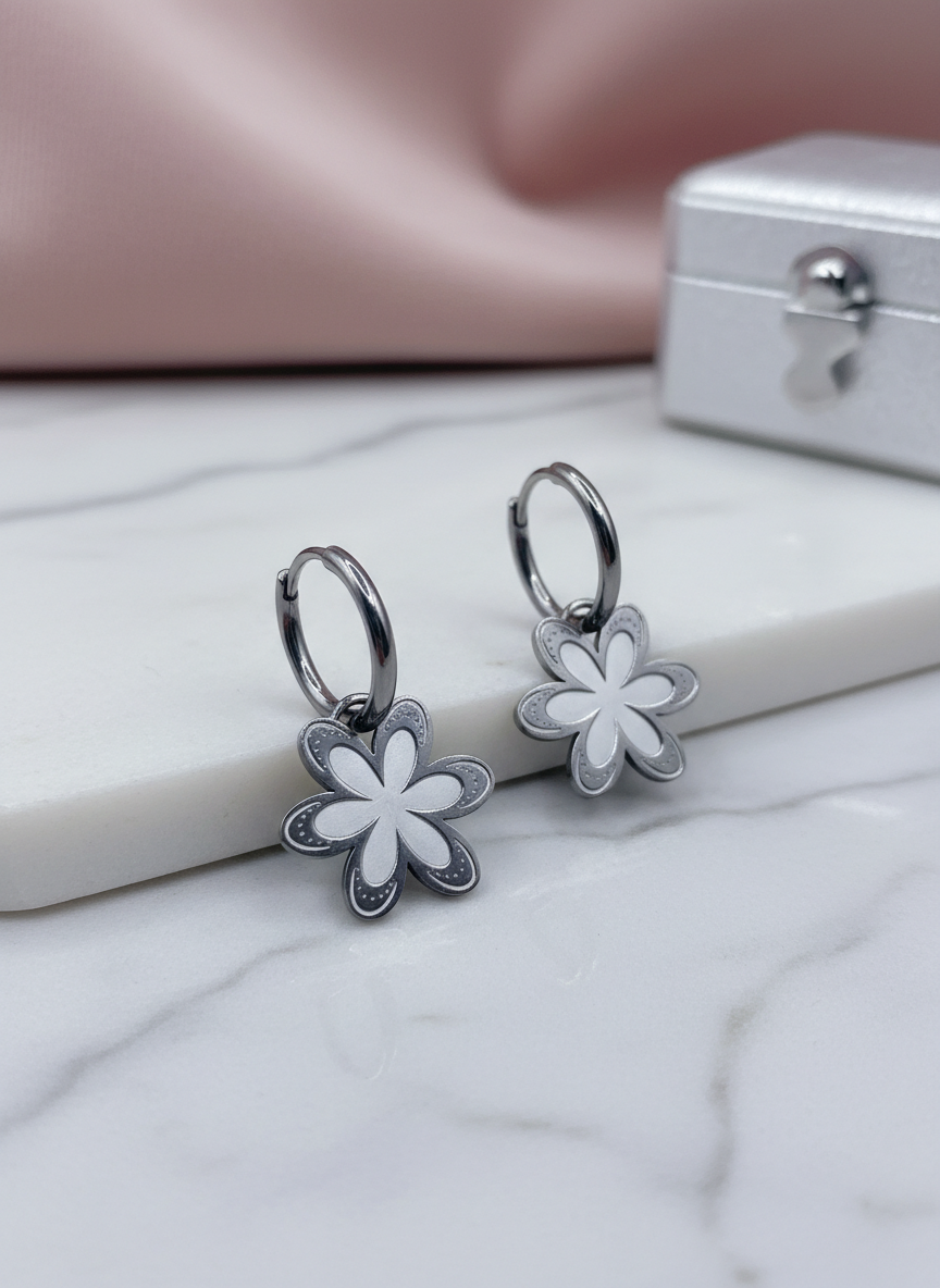 Oorbellen stainless steel zilverkleur 'Romy'