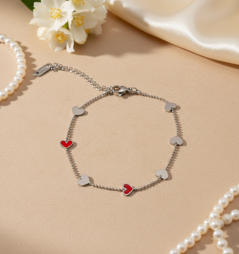 Armband stainless steel zilverkleur 'Hearts'