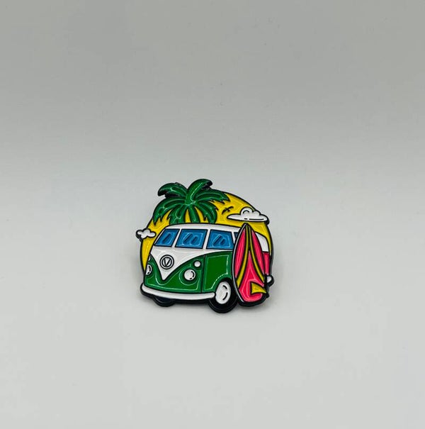 Pin ‘Holiday’