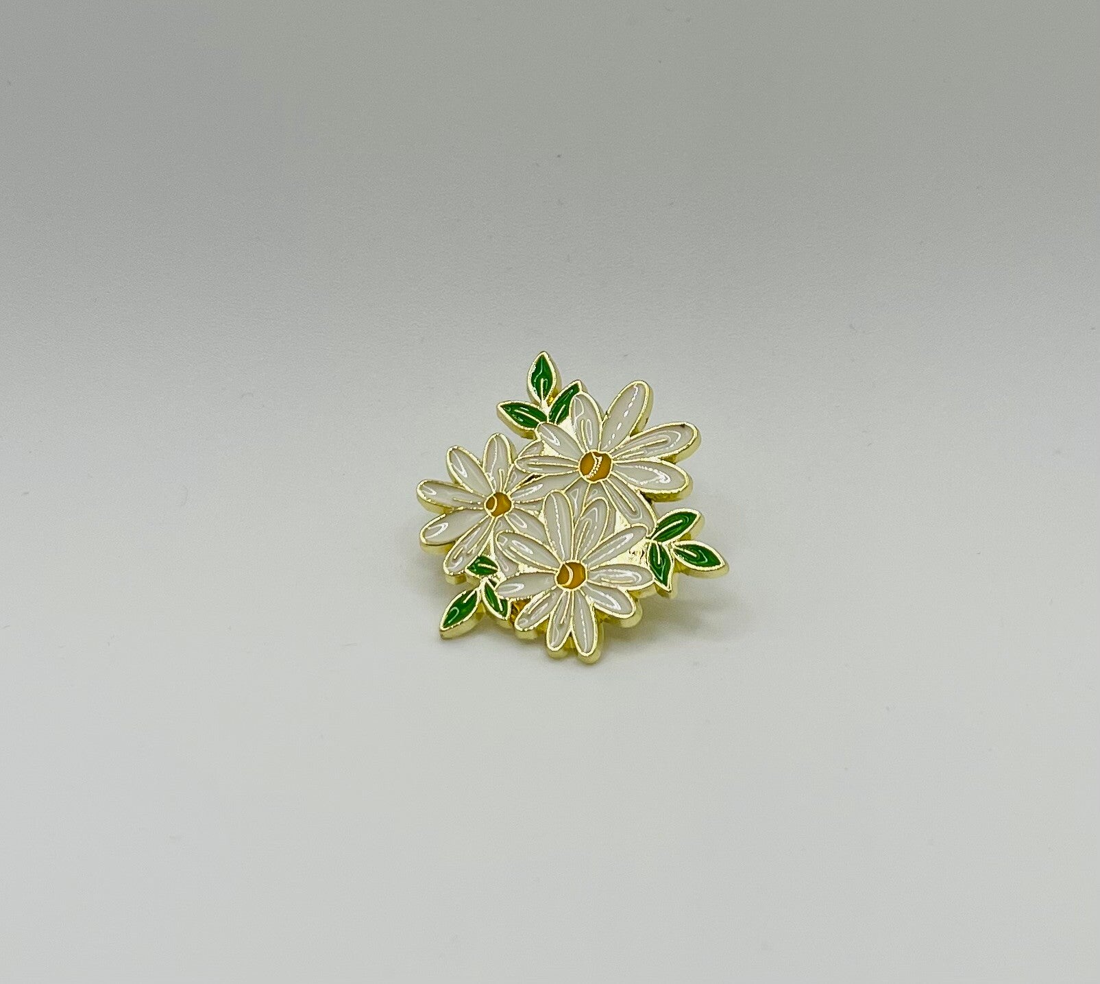 Pin ‘White flowers’