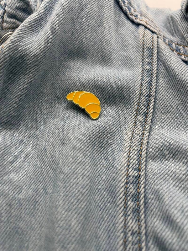 Pin ‘Croissant’