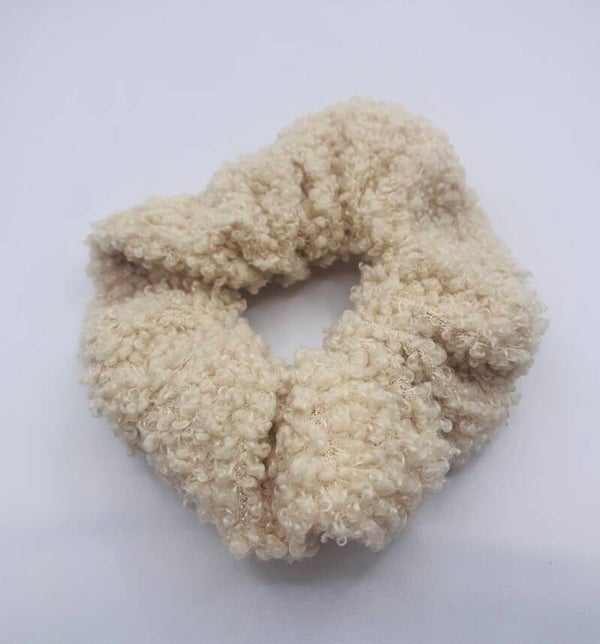 Scrunchie Teddy 'Bess'