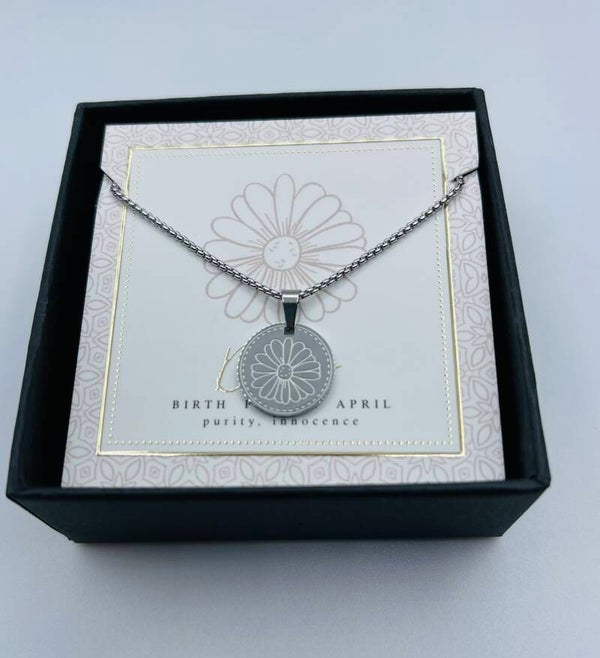 Birthflower ketting zilverkleur April/Madeliefje