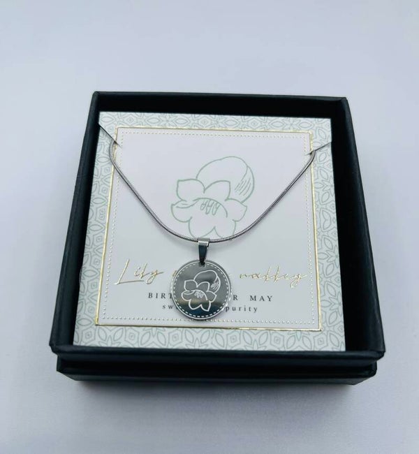 Birthflower ketting zilverkleur May/Lelietje van Dalen
