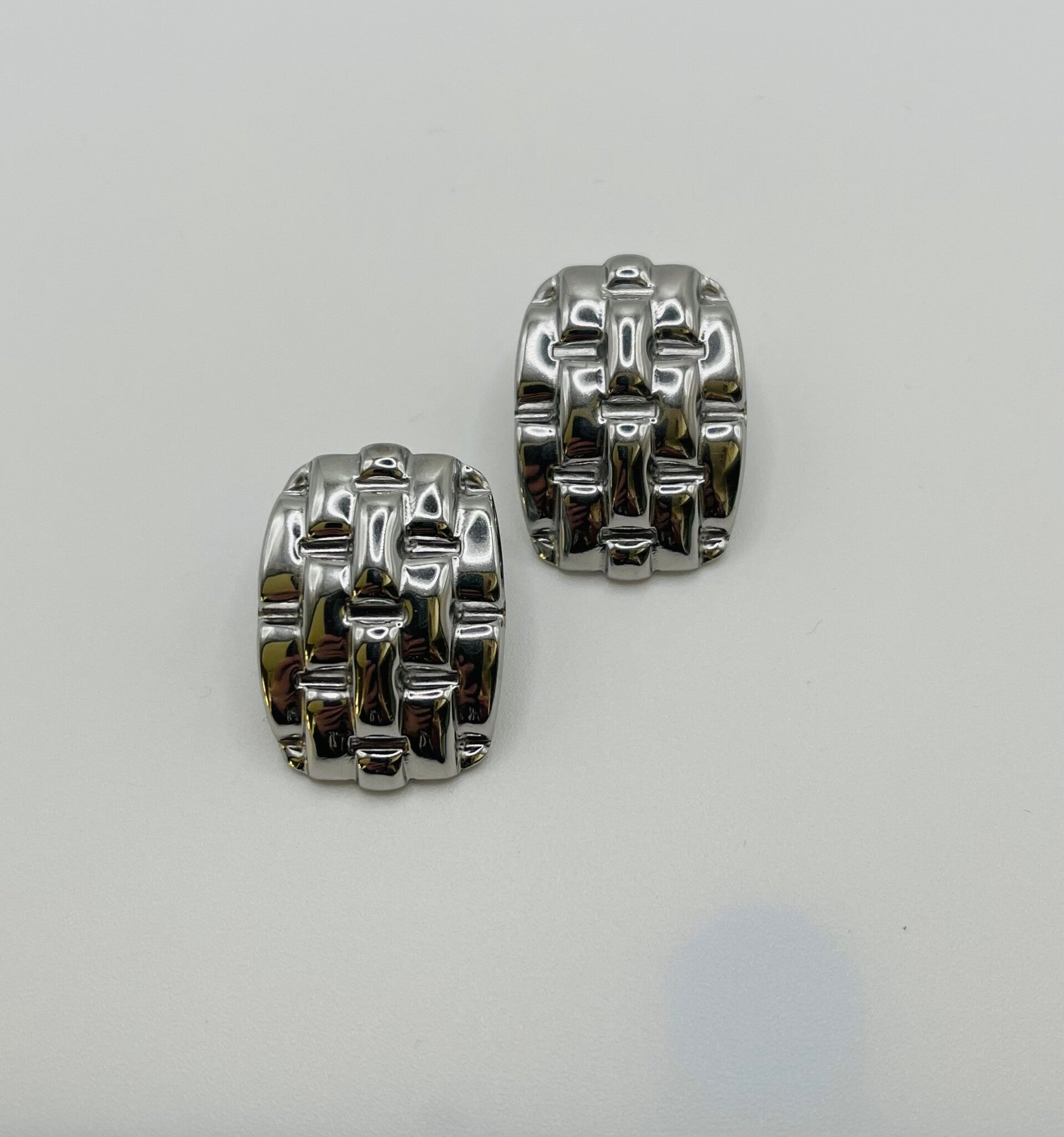 Oorstekers Modern zilverkleur ‘Kaitlin’